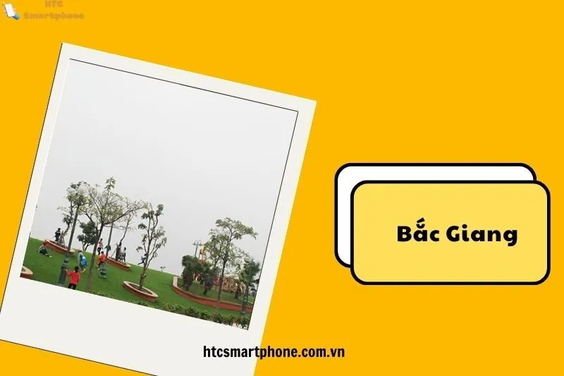 Cảnh Quan và Môi Trường Xung Quanh Công Viên Hoàng Hoa Thám